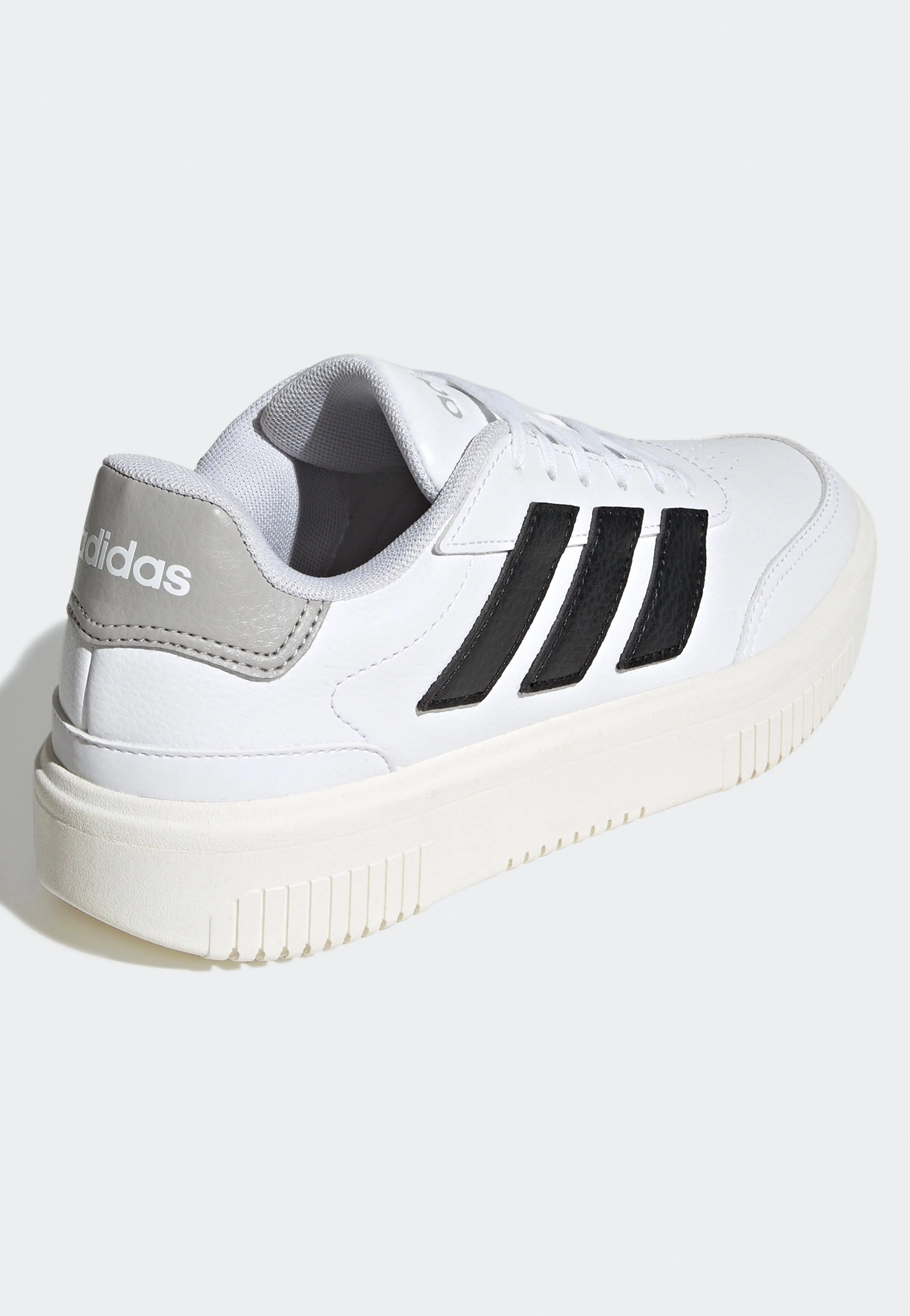 Adidas - Courtblock Bold Ftwwht/Cblack/Gretwo - Girl Shoes