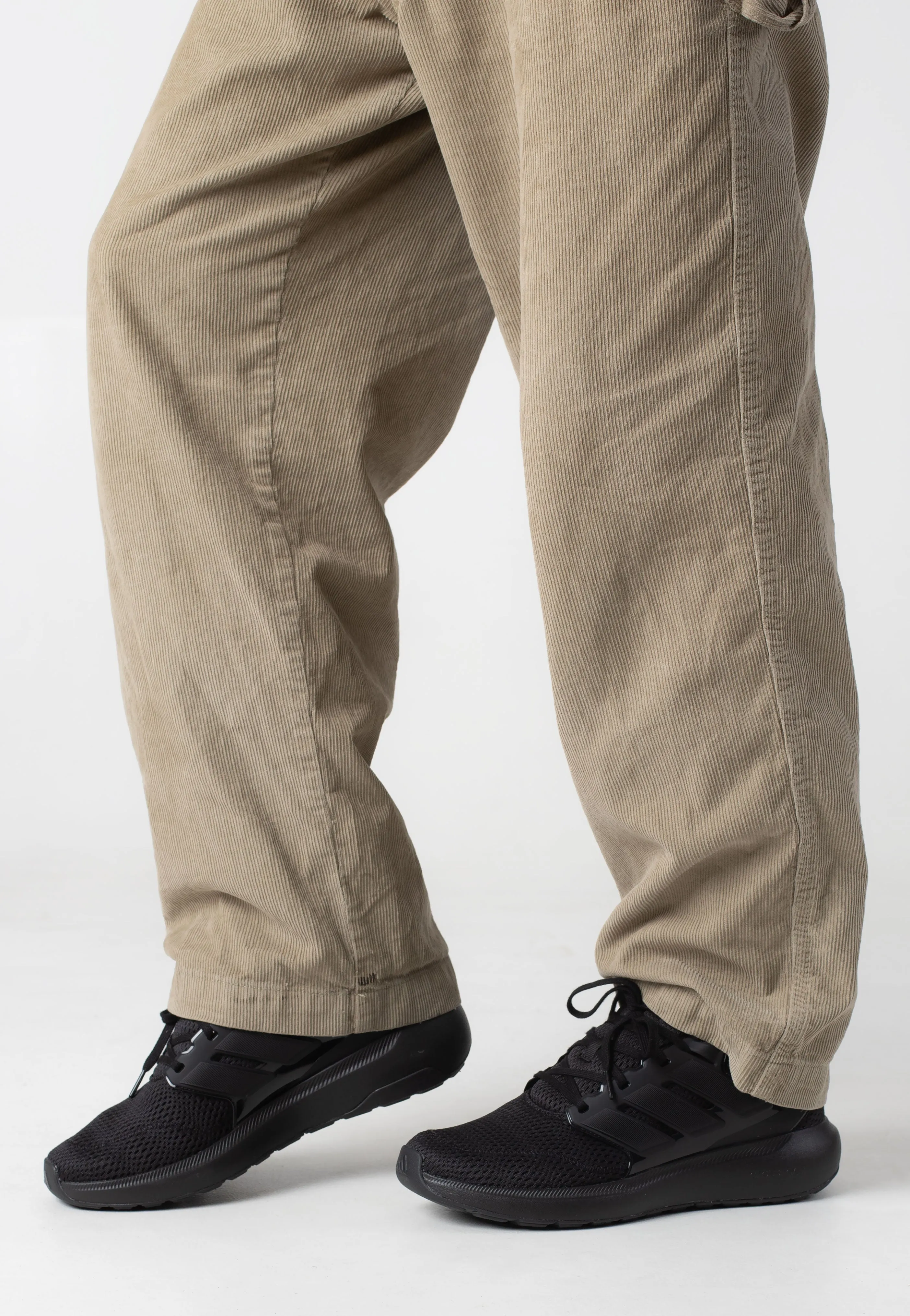 Adidas - Ultimashow 2.0 Cblack/Carbon/Cblack - Shoes
