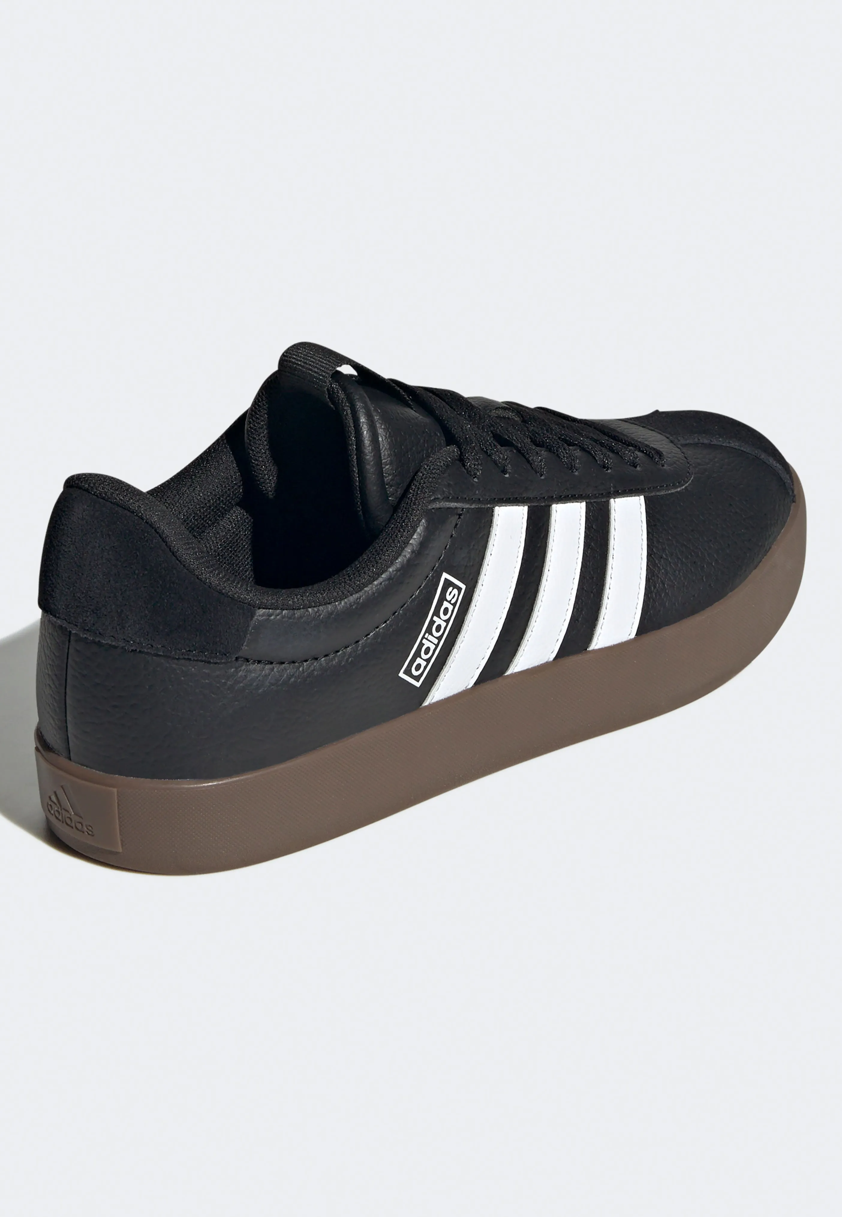 Adidas - Vl Court 3.0 Cblack/Ftwwht/Gum5 - Girl Shoes