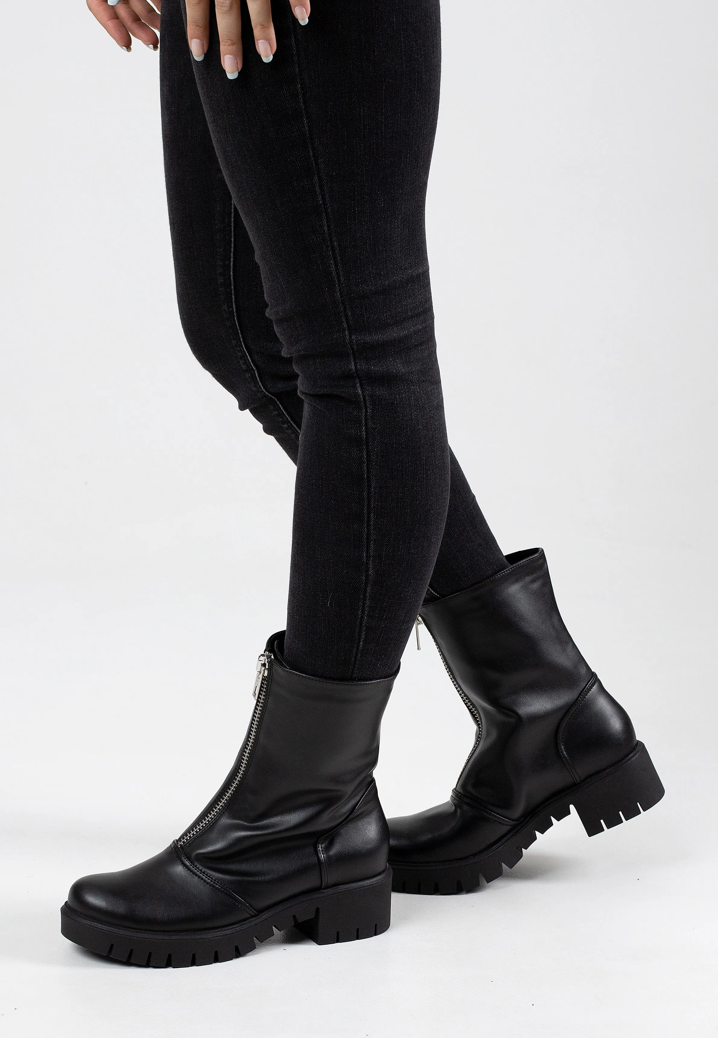 Bohema - Cyber Black - Girl Shoes