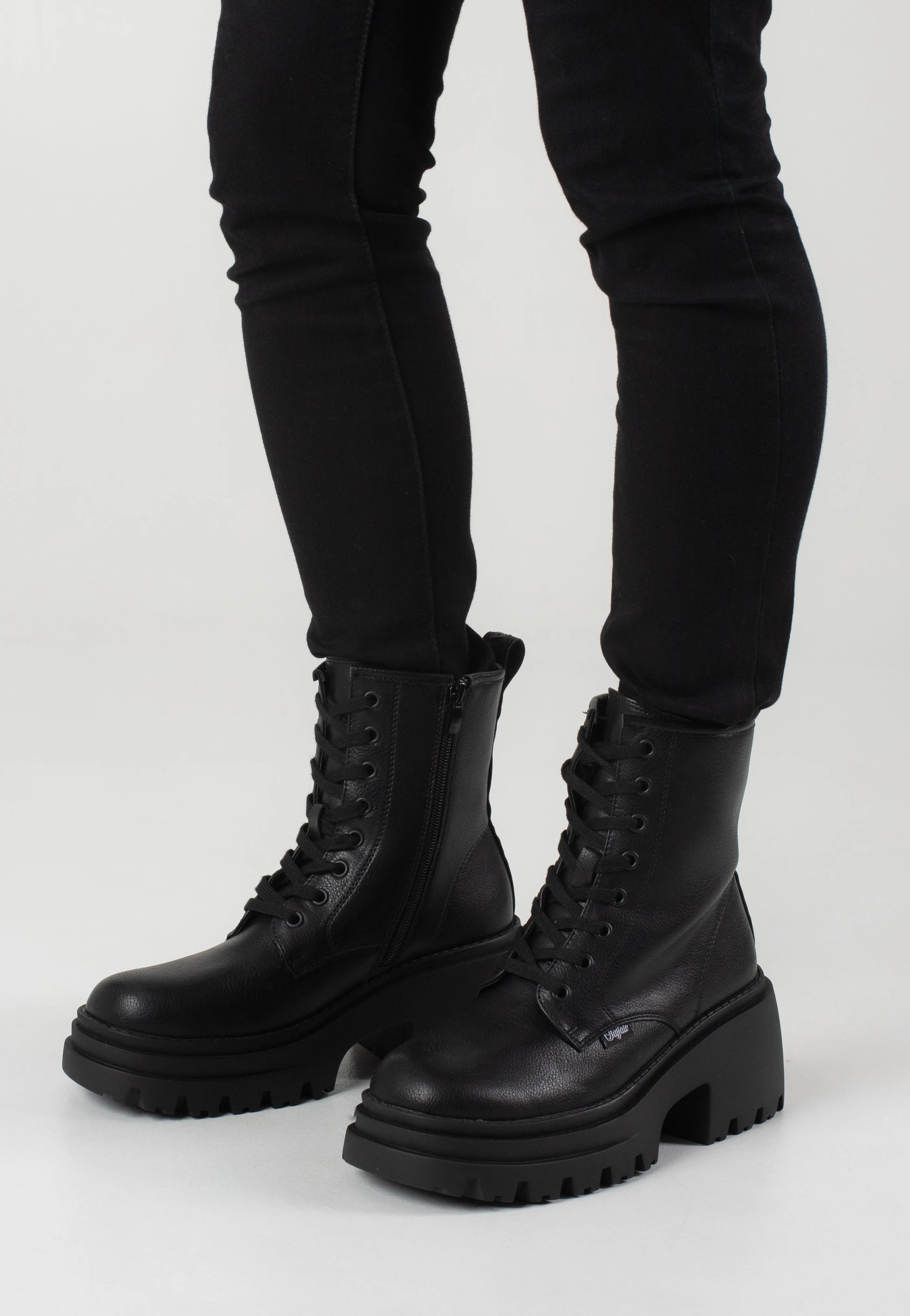 Buffalo - Braver Lace Up Vegan Nappa Black - Girl Shoes
