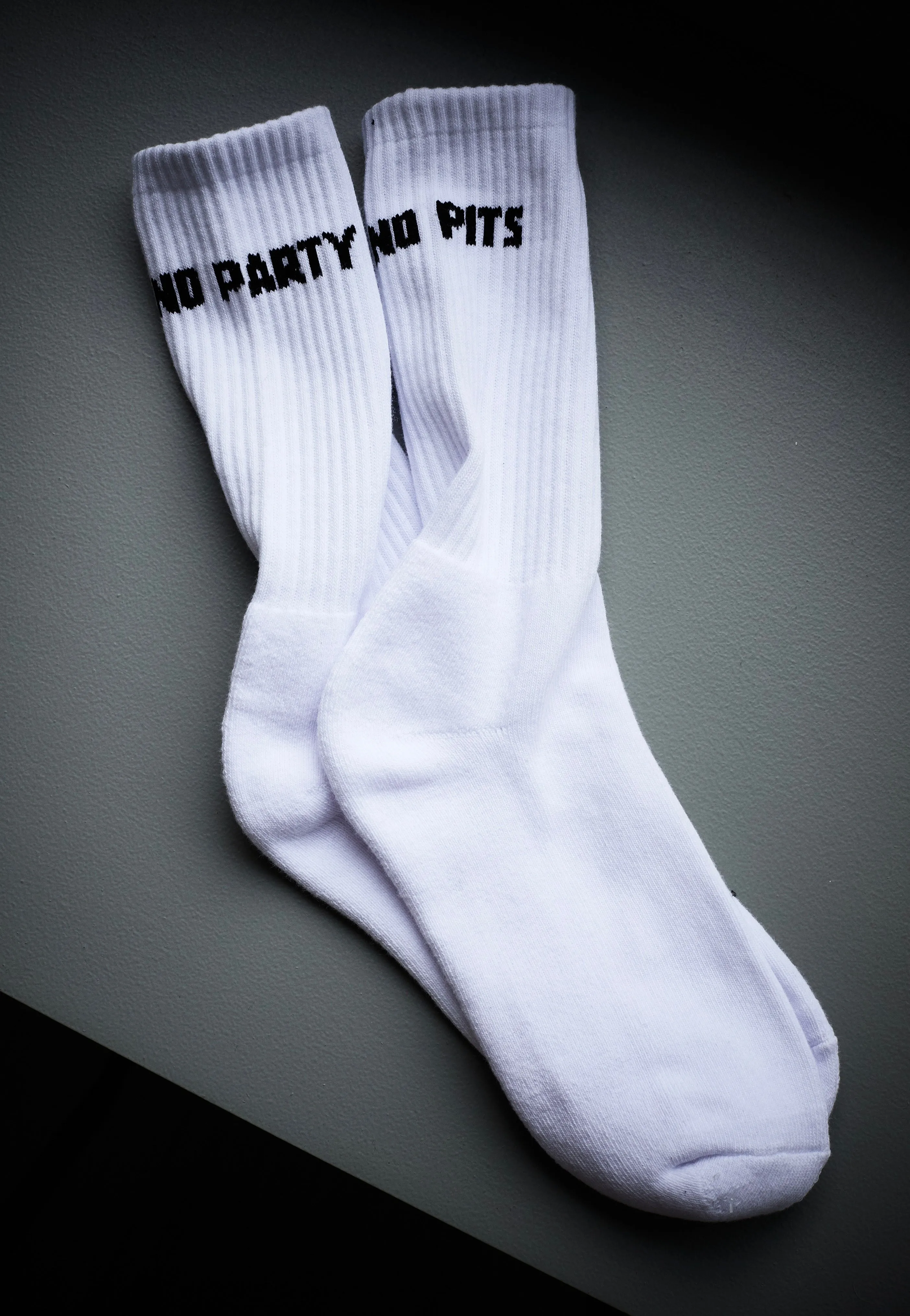 Dancitee - No Pits No Party White - Socks