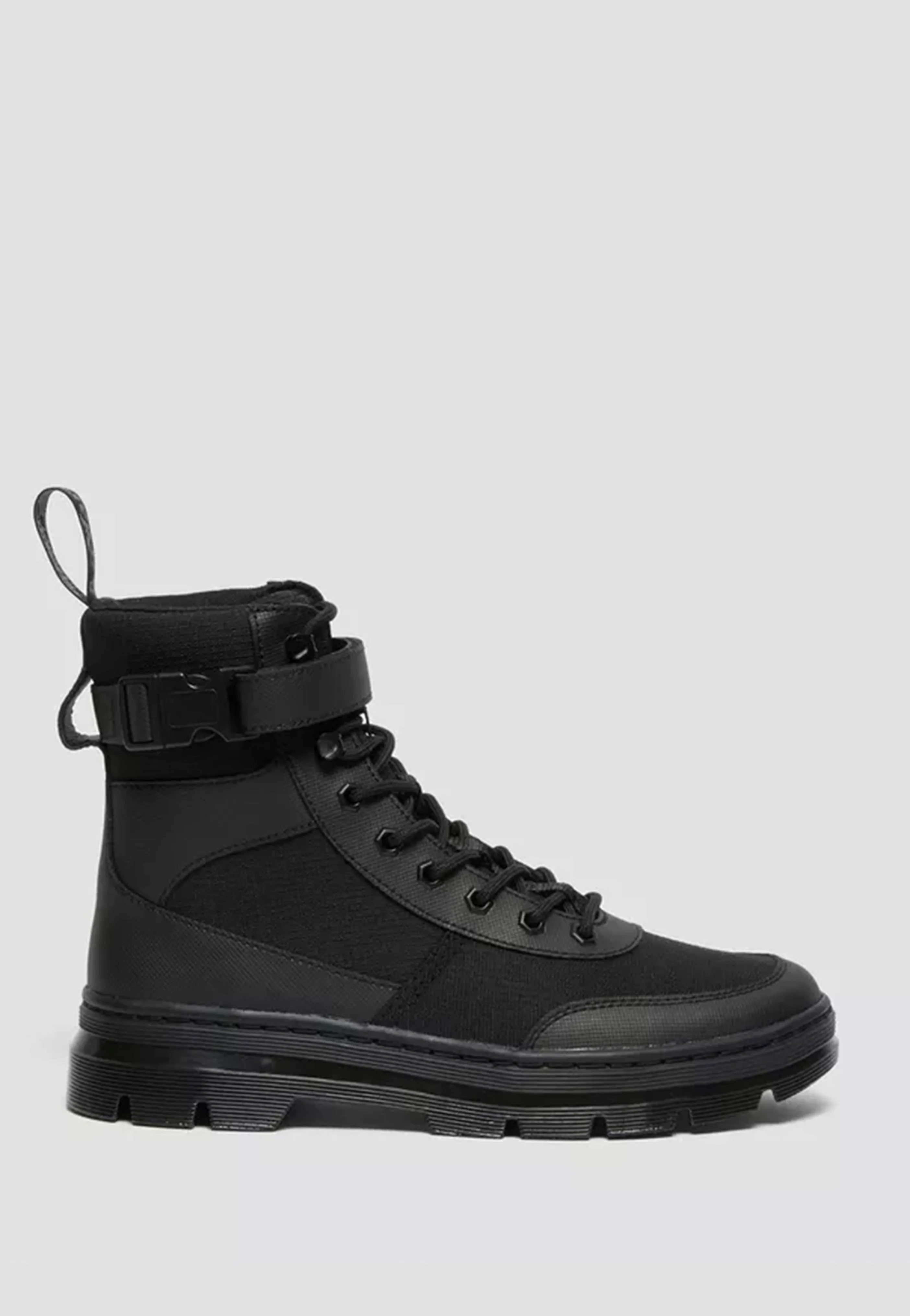 Dr. Martens - Combs Tech Black - Shoes