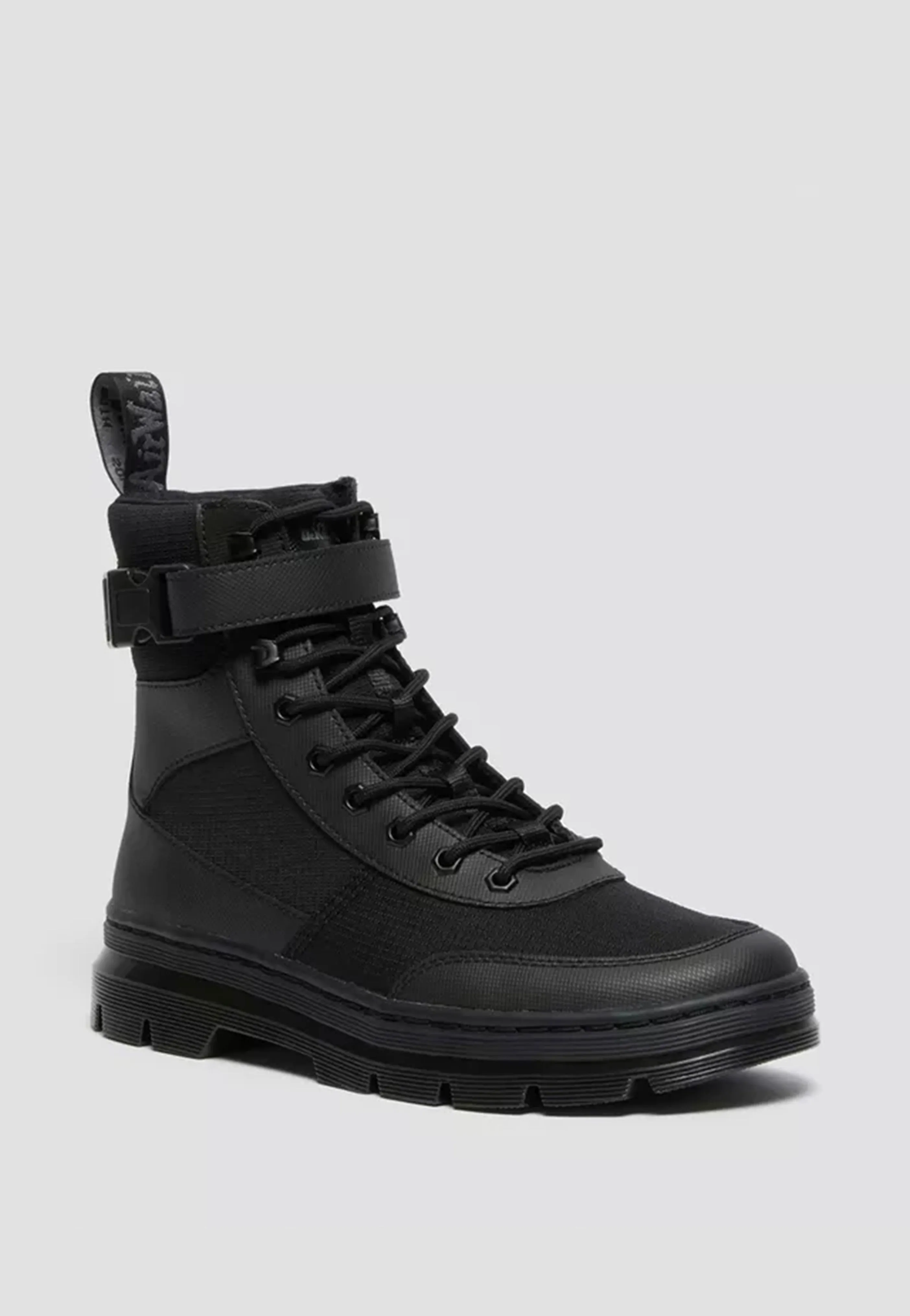 Dr. Martens - Combs Tech Black - Shoes