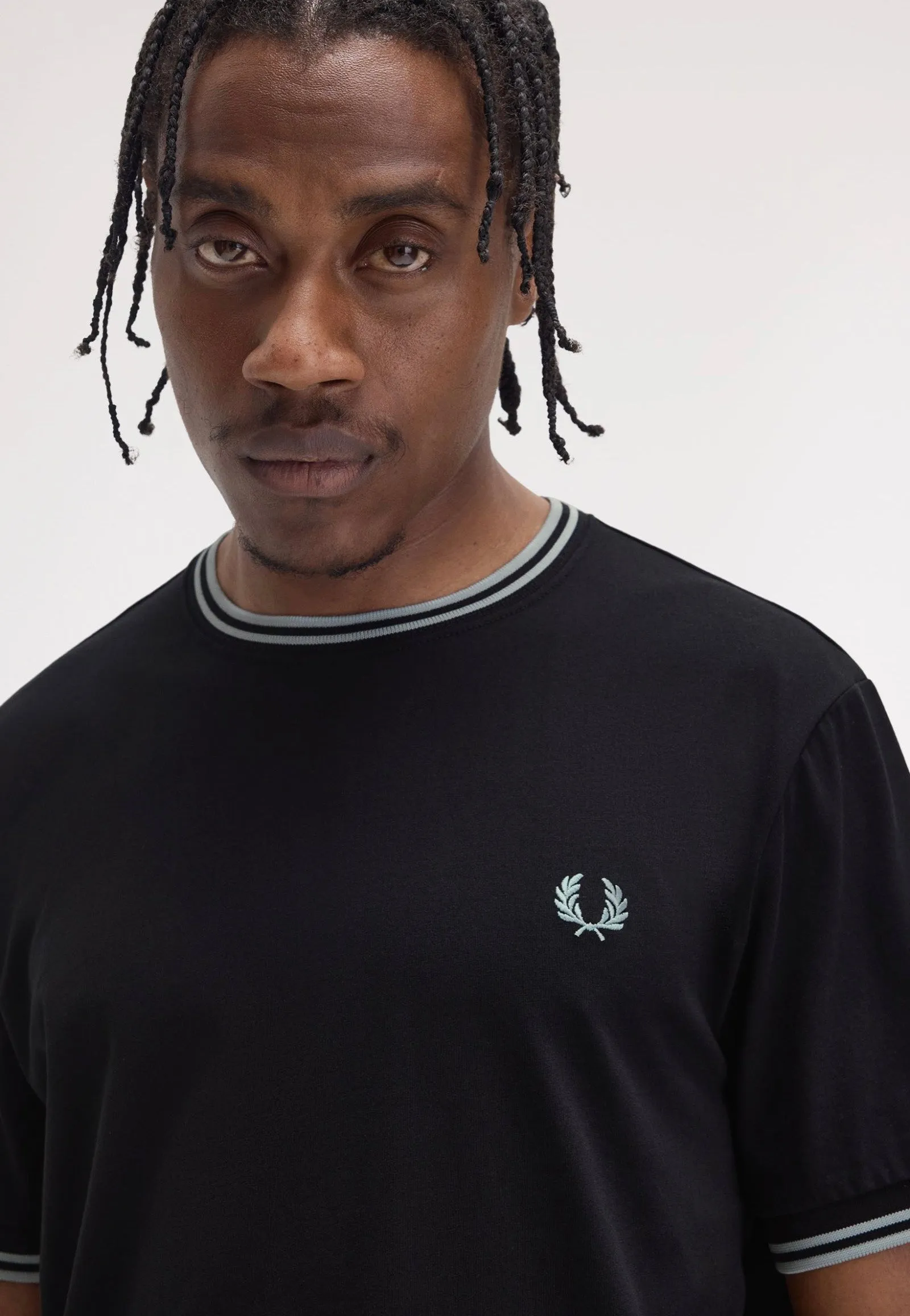 Fred Perry - Twin Tipped Black/Silverblue - T-Shirt