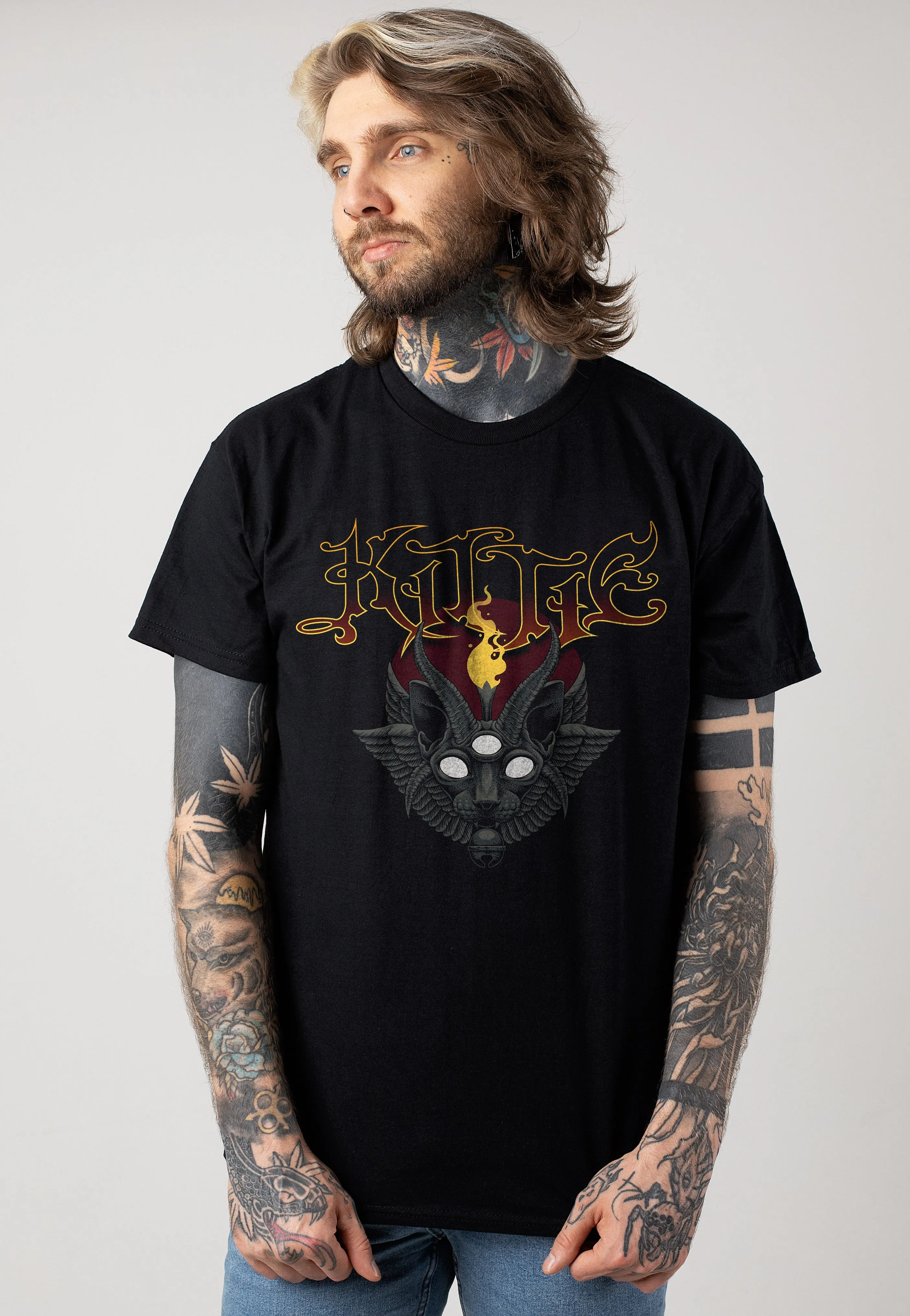 Kittie - Cherub Cat - T-Shirt