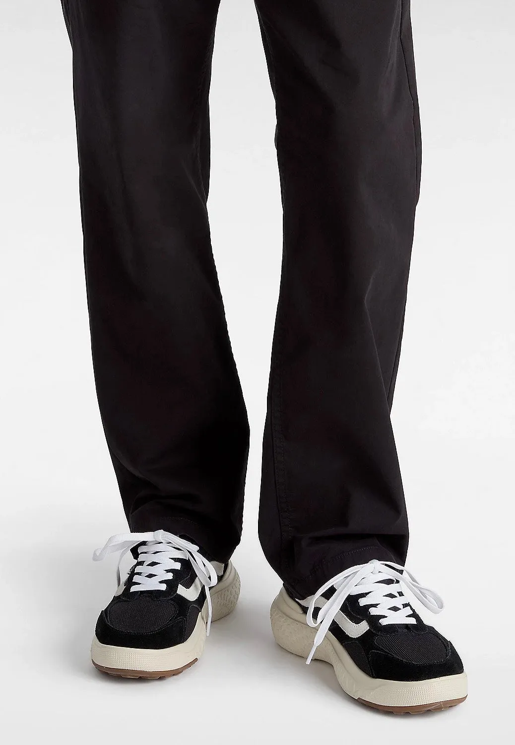 Vans - MTE Ultrarange Neo VR3 Black/White - Shoes