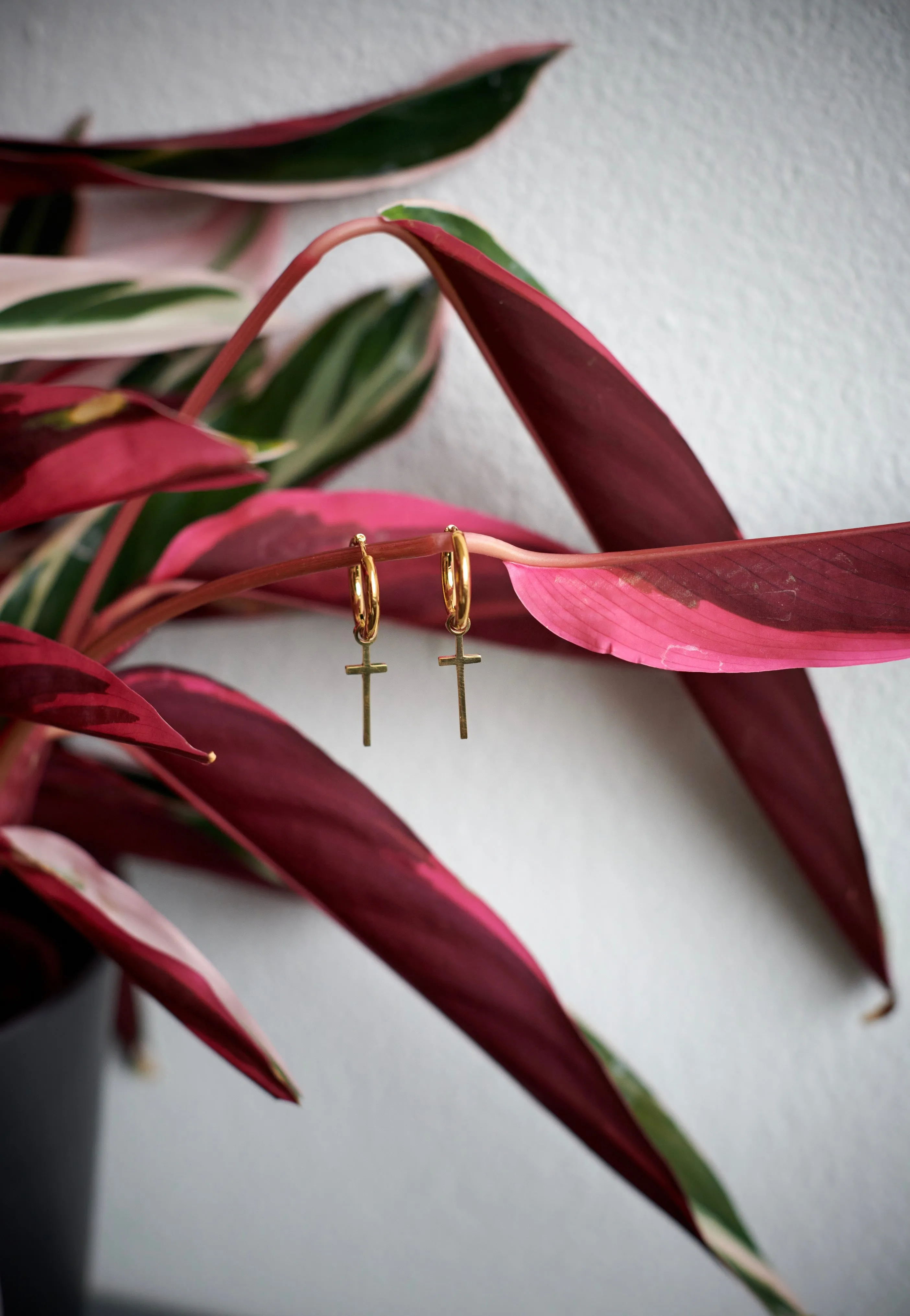 Wildcat - Little Cross Gold - Earrings