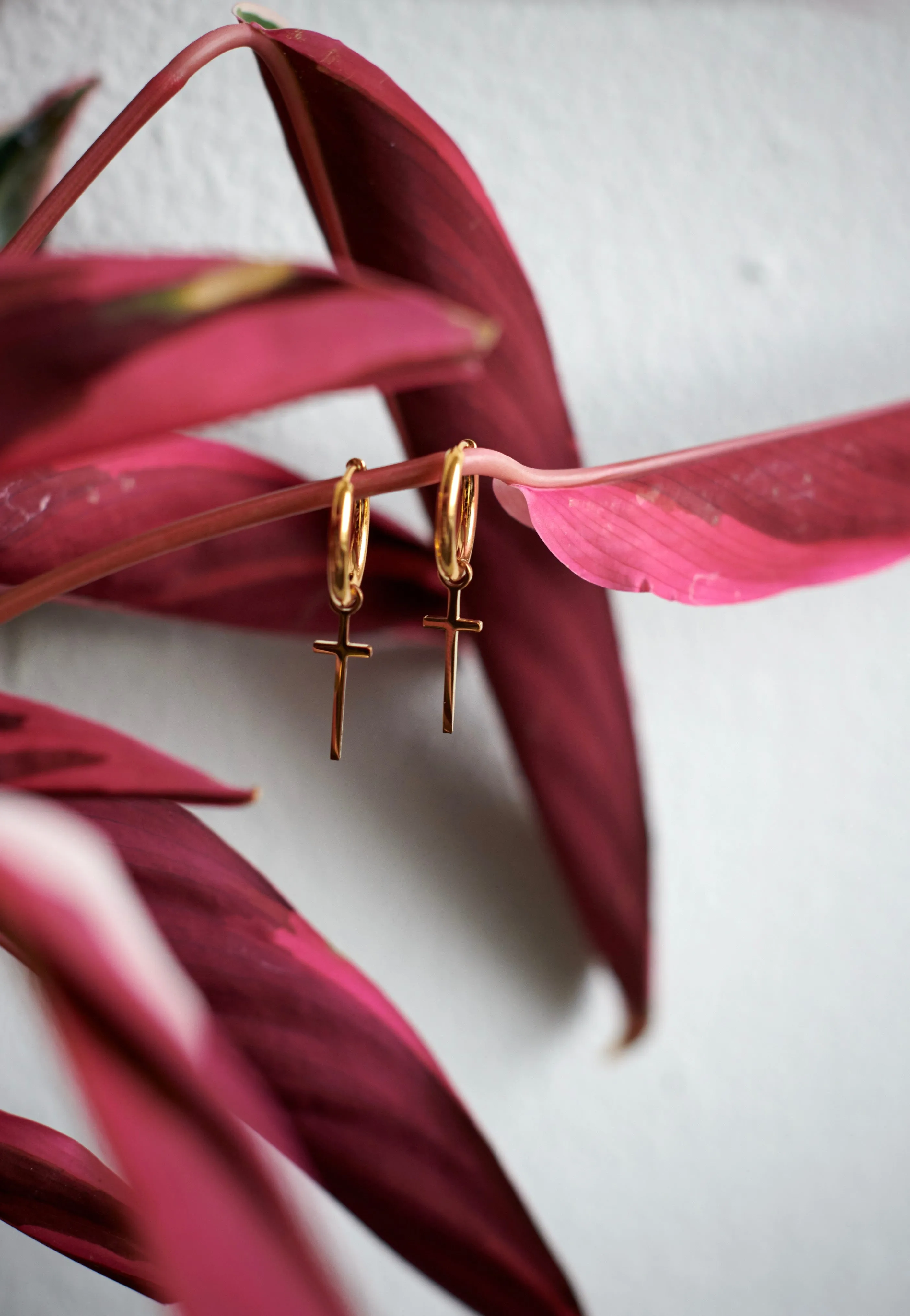 Wildcat - Little Cross Gold - Earrings